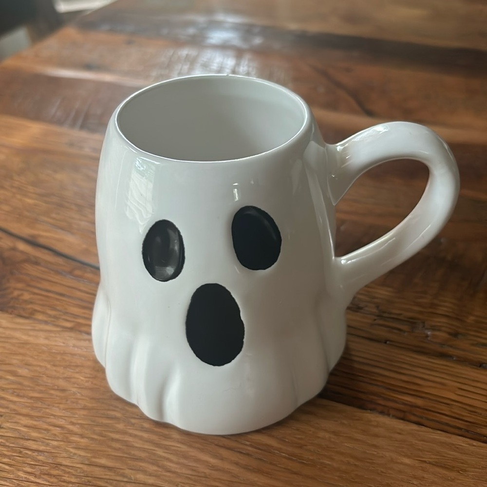 Crofton Halloween Ghost mug white and black 👻☕️